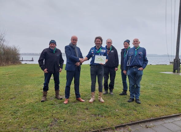 Scoutcentrum Zeeland ontvangt internationaal SCENES-keurmerk op locatie bij het Veerse Meer.