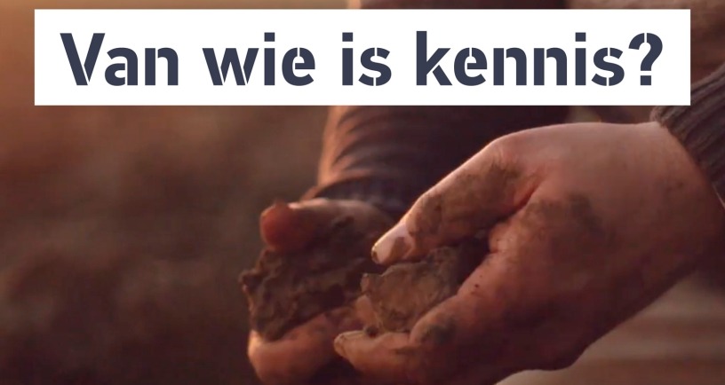 Van wie is kennis? Empowered by Provincie Zeeland. 2 handen met klei.