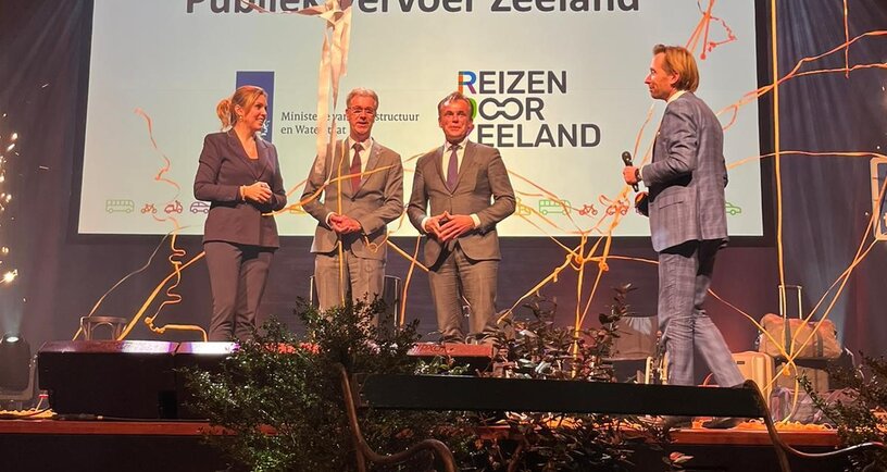 Minister Harbers, staatssecretaris Heijnen en gedeputeerde Van der Maas op conferentie Bereikbaarheid voor Iedereen