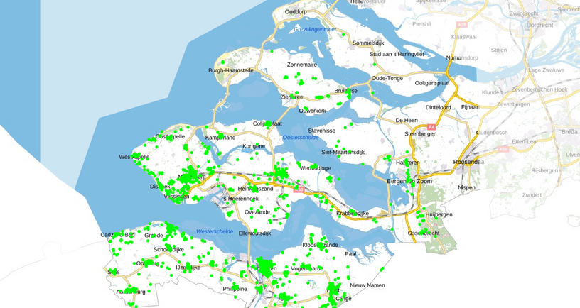 Een landkaart van Zeeland met daarop groene stipjes. Elk stipje staat voor de melding van een nest van de Aziatische Hoornaar